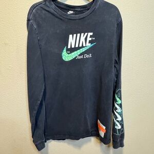 Nike Graphic Long Sleeve T-Shirt Just Do It Swoosh Black Size L - Worn Style
